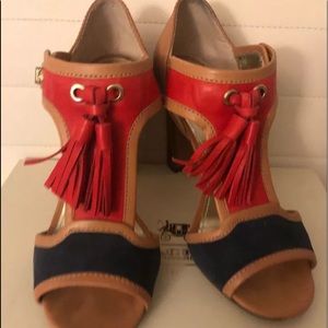 Coach Tristen Heel in Natural sz8 Red Blue Tan
